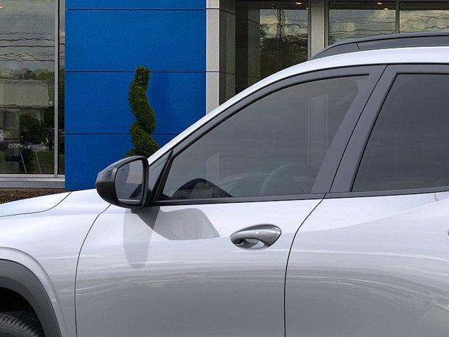 new 2025 Chevrolet Trax car, priced at $25,290