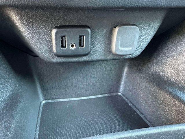 used 2023 Chevrolet Traverse car, priced at $28,980