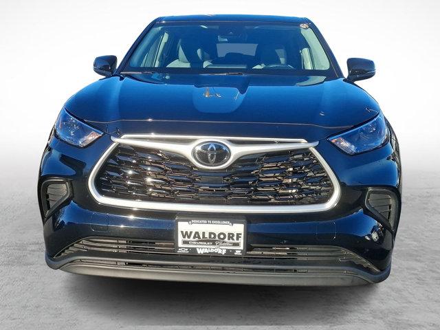 used 2023 Toyota Highlander car, priced at $31,390