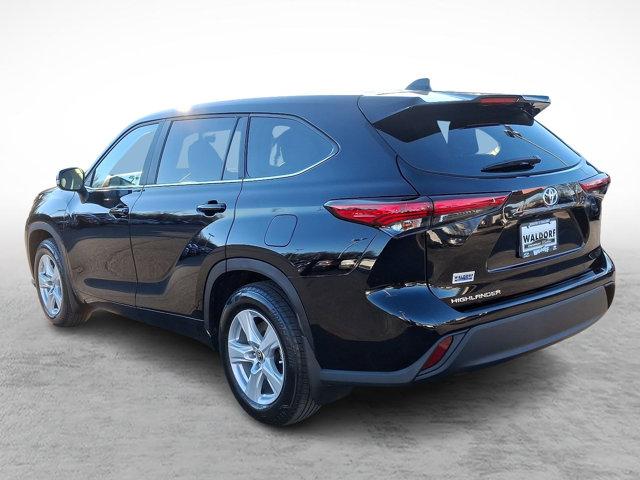 used 2023 Toyota Highlander car, priced at $31,390