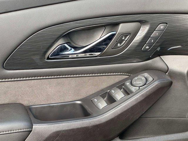 used 2022 Chevrolet Traverse car, priced at $36,670