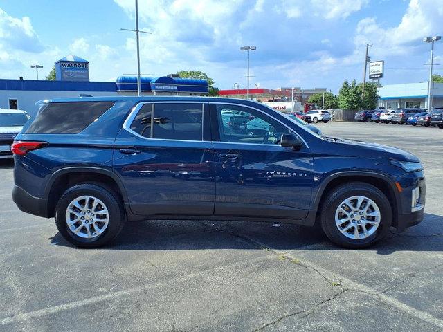 used 2022 Chevrolet Traverse car, priced at $30,270