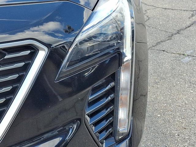 used 2021 Cadillac XT4 car, priced at $28,500