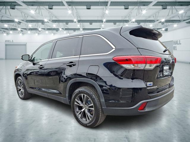 used 2019 Toyota Highlander car, priced at $32,095