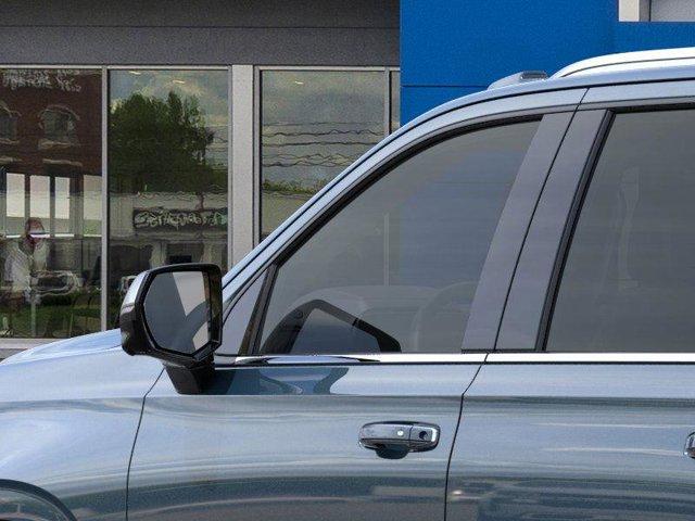 new 2025 Chevrolet Suburban car, priced at $82,465