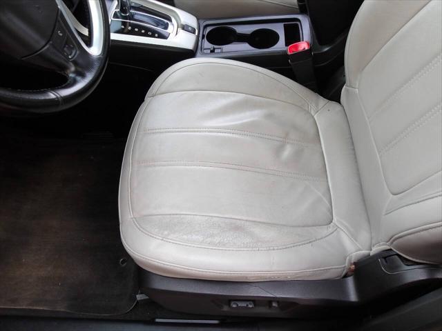 used 2014 Chevrolet Captiva Sport car, priced at $3,995