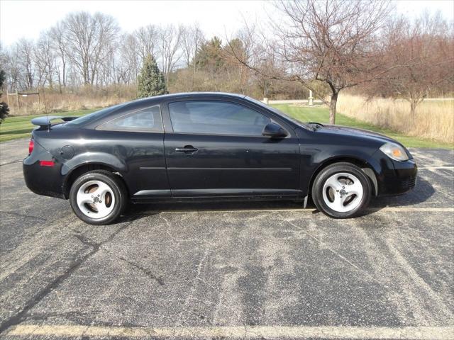 used 2010 Chevrolet Cobalt car, priced at $2,995