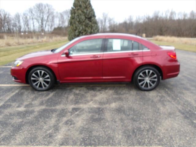 used 2012 Chrysler 200 car, priced at $5,995