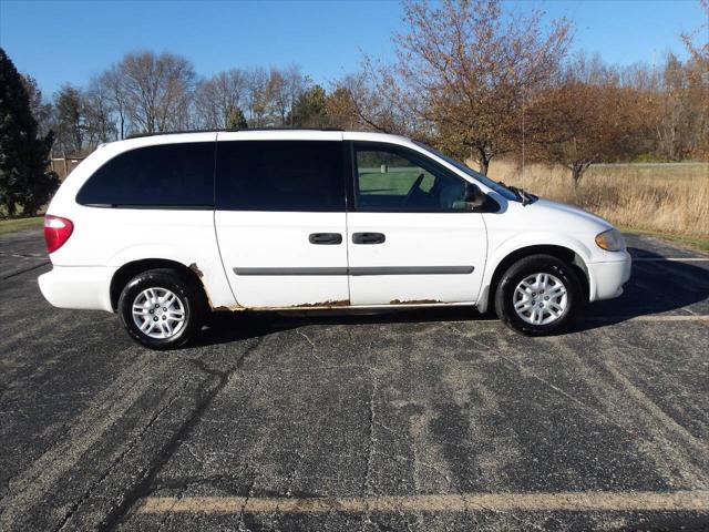 used 2007 Dodge Grand Caravan car, priced at $2,200