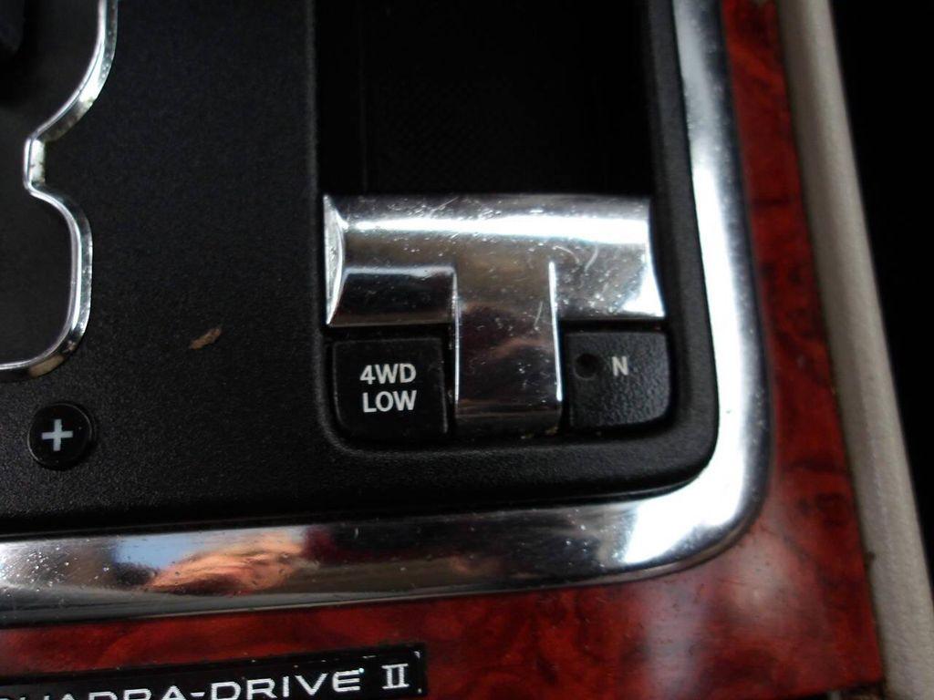 used 2006 Jeep Commander car, priced at $4,995