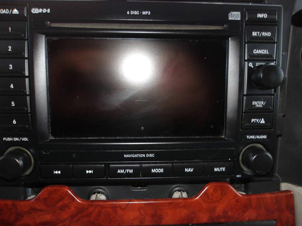 used 2006 Jeep Commander car, priced at $4,995