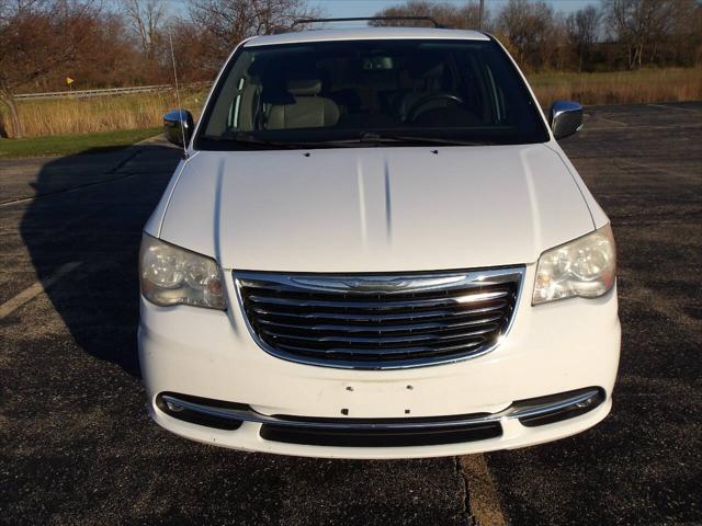 used 2014 Chrysler Town & Country car, priced at $5,995