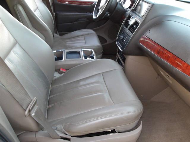 used 2014 Chrysler Town & Country car, priced at $5,995