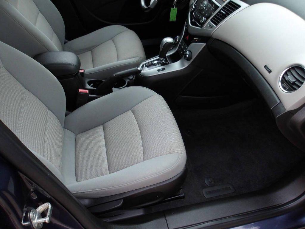 used 2014 Chevrolet Cruze car, priced at $5,995
