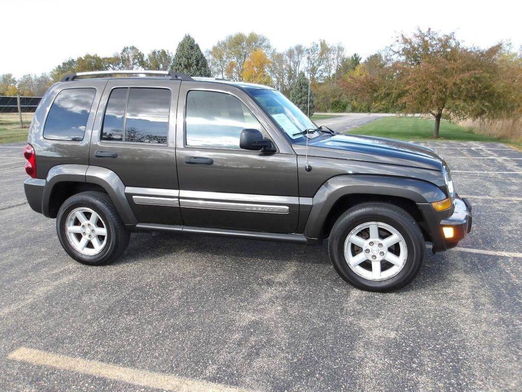 used 2005 Jeep Liberty car, priced at $3,995