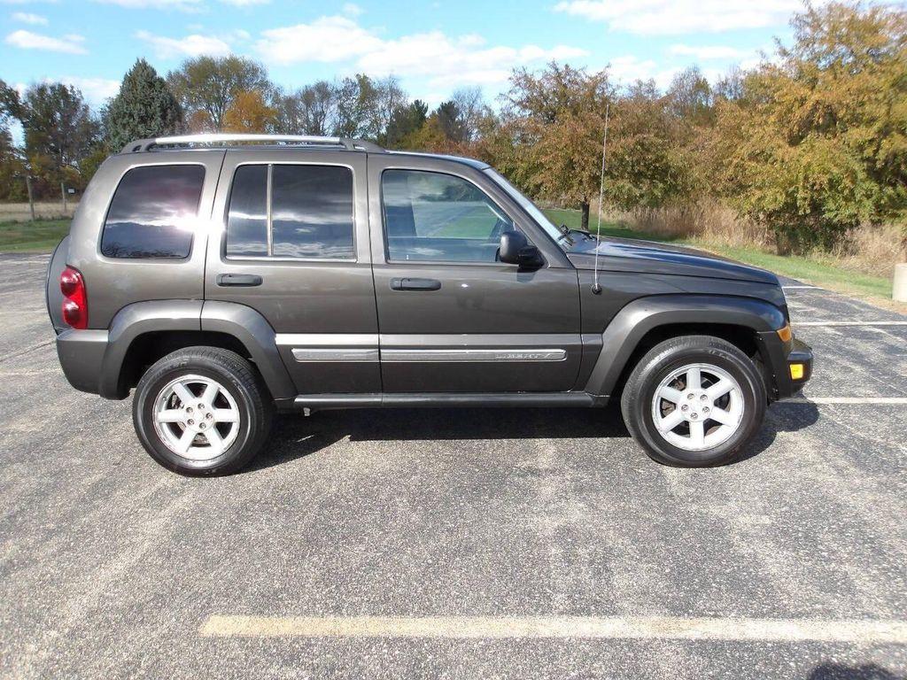 used 2005 Jeep Liberty car, priced at $3,995