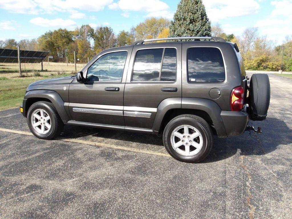 used 2005 Jeep Liberty car, priced at $3,995