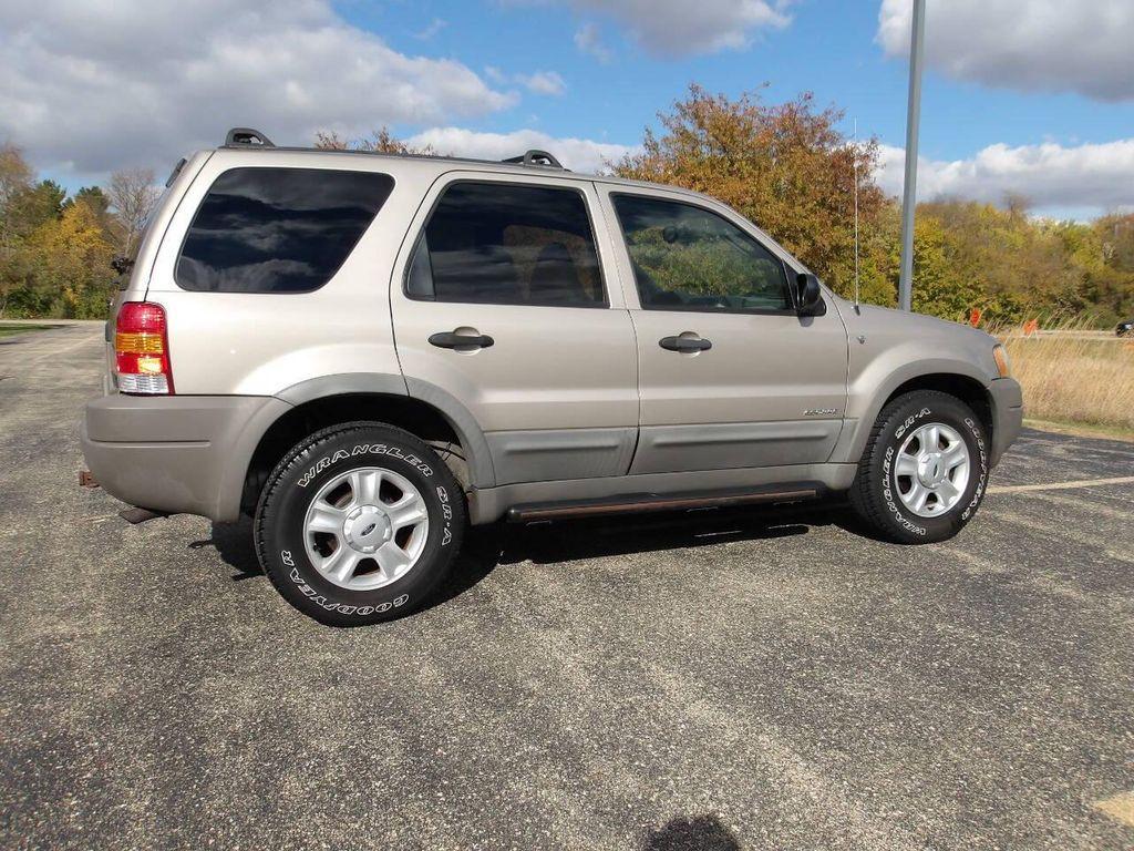 used 2001 Ford Escape car, priced at $3,995