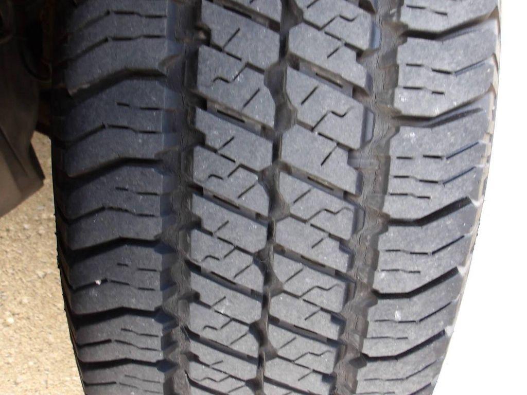 used 2001 Ford Escape car, priced at $3,995