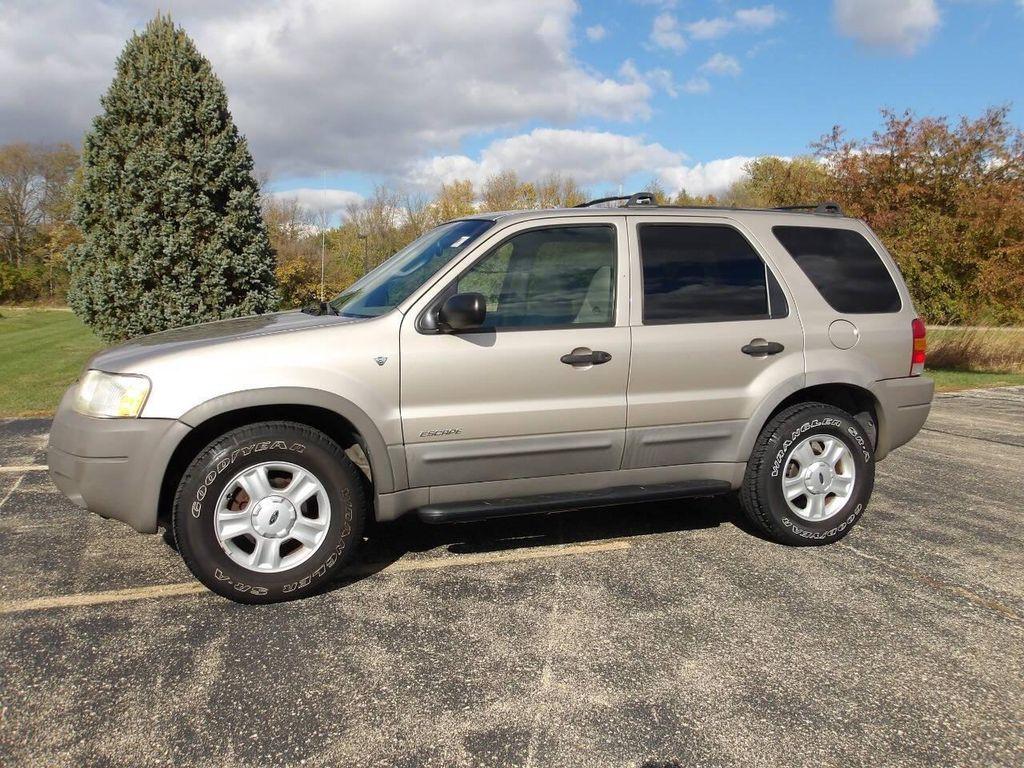 used 2001 Ford Escape car, priced at $3,995
