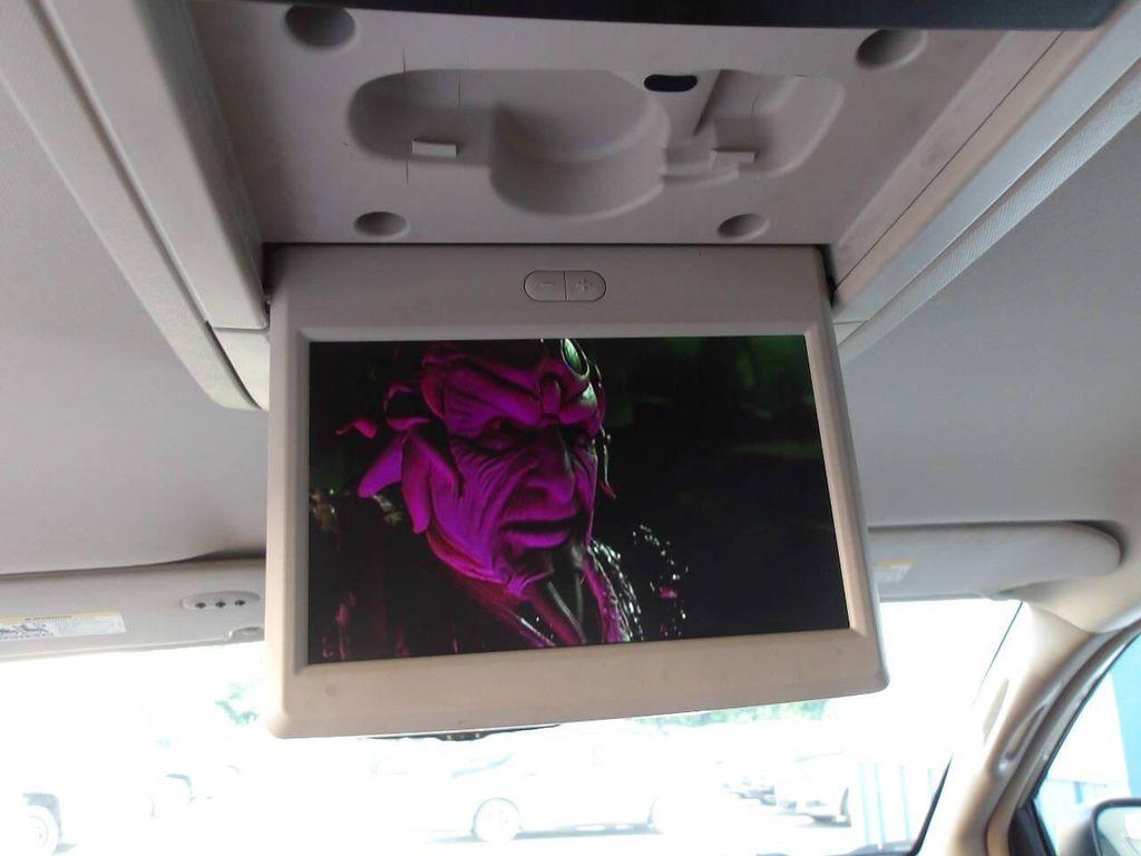 used 2014 Chrysler Town & Country car, priced at $3,995