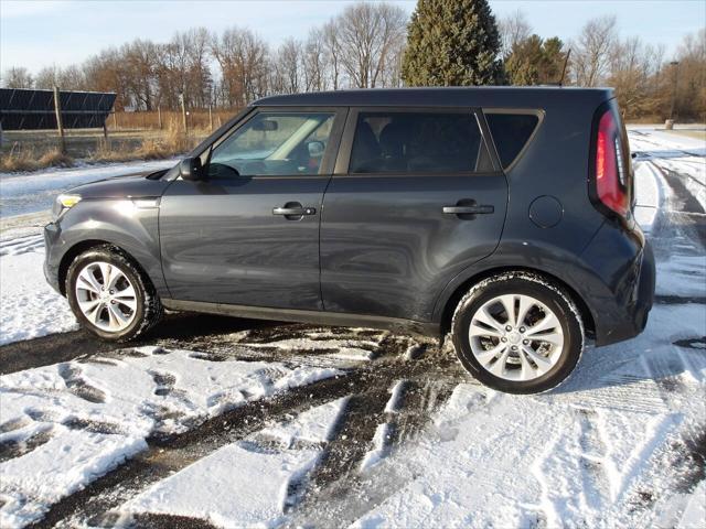 used 2015 Kia Soul car, priced at $6,995