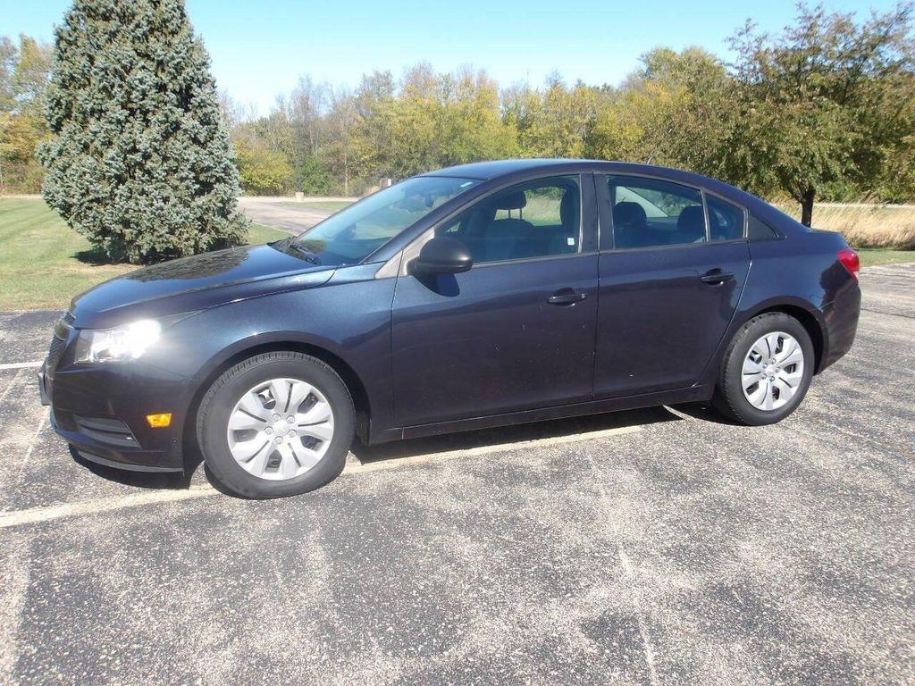 used 2014 Chevrolet Cruze car, priced at $5,995