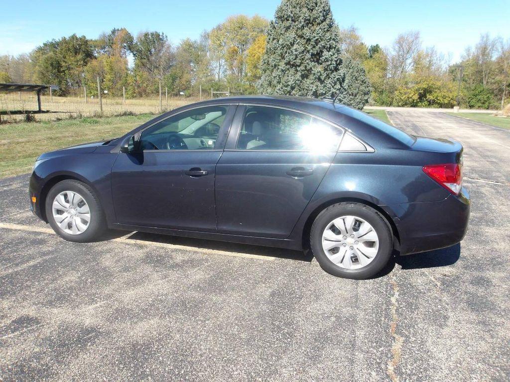 used 2014 Chevrolet Cruze car, priced at $5,995