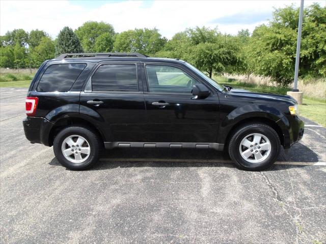 used 2009 Ford Escape car, priced at $4,400