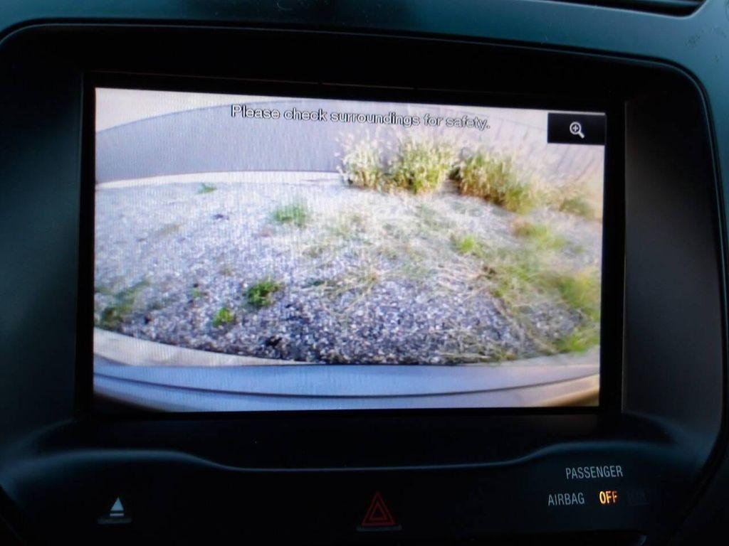 used 2011 Chrysler 200 car, priced at $3,995