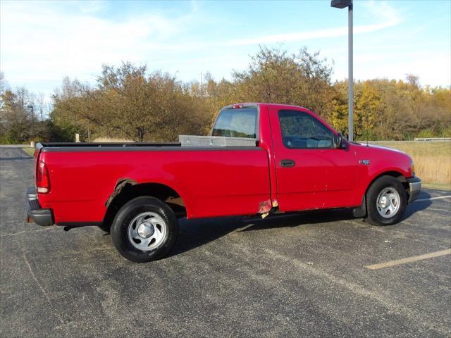 used 2001 Ford F-150 car, priced at $2,500