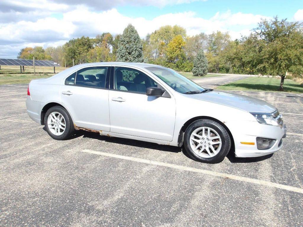 used 2010 Ford Fusion car, priced at $2,995