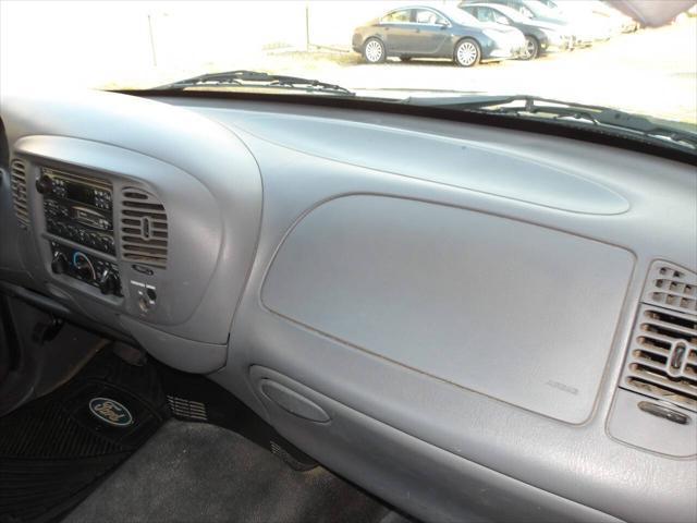 used 2002 Ford F-150 car, priced at $2,995