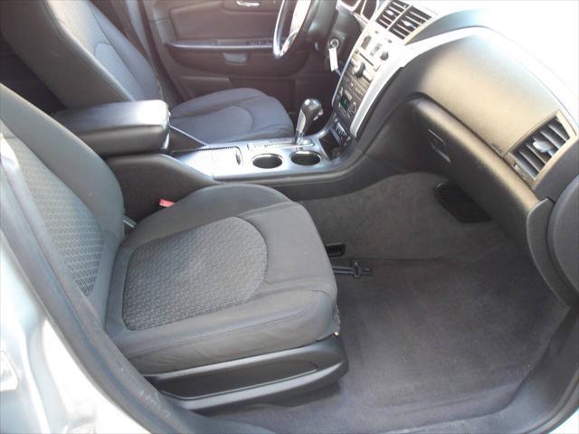 used 2012 Chevrolet Traverse car, priced at $5,500