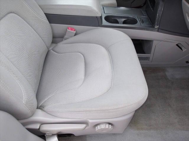 used 2005 Buick Rendezvous car, priced at $3,995