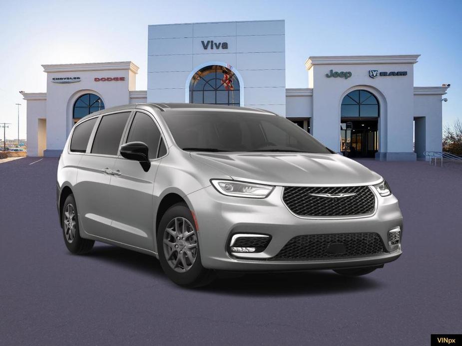 new 2024 Chrysler Pacifica car, priced at $42,890