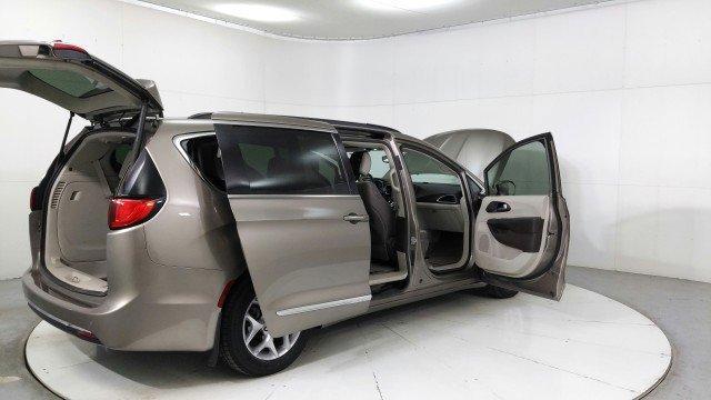 used 2017 Chrysler Pacifica car, priced at $19,483