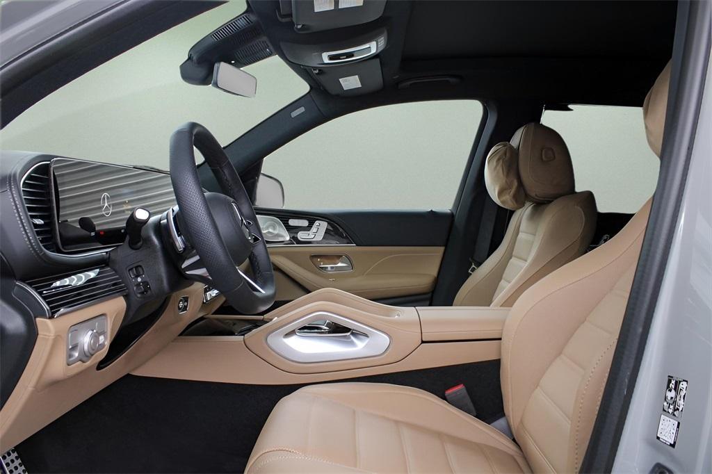 new 2025 Mercedes-Benz GLS 450 car, priced at $106,310