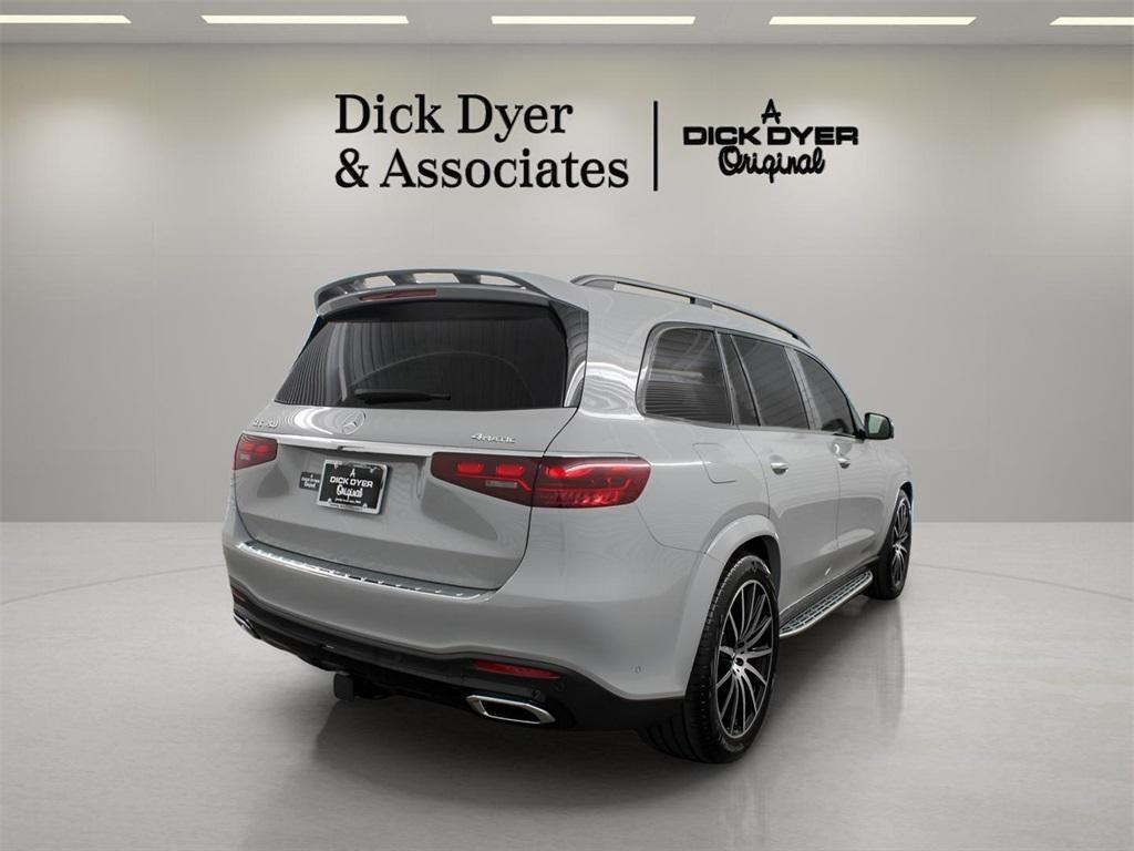 new 2025 Mercedes-Benz GLS 450 car, priced at $106,310