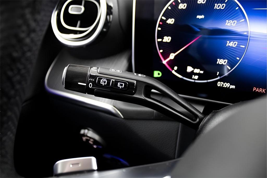new 2025 Mercedes-Benz GLC 300 car, priced at $56,335