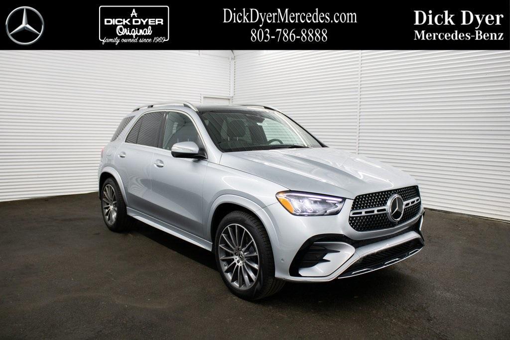 new 2024 Mercedes-Benz GLE 450 car, priced at $81,435