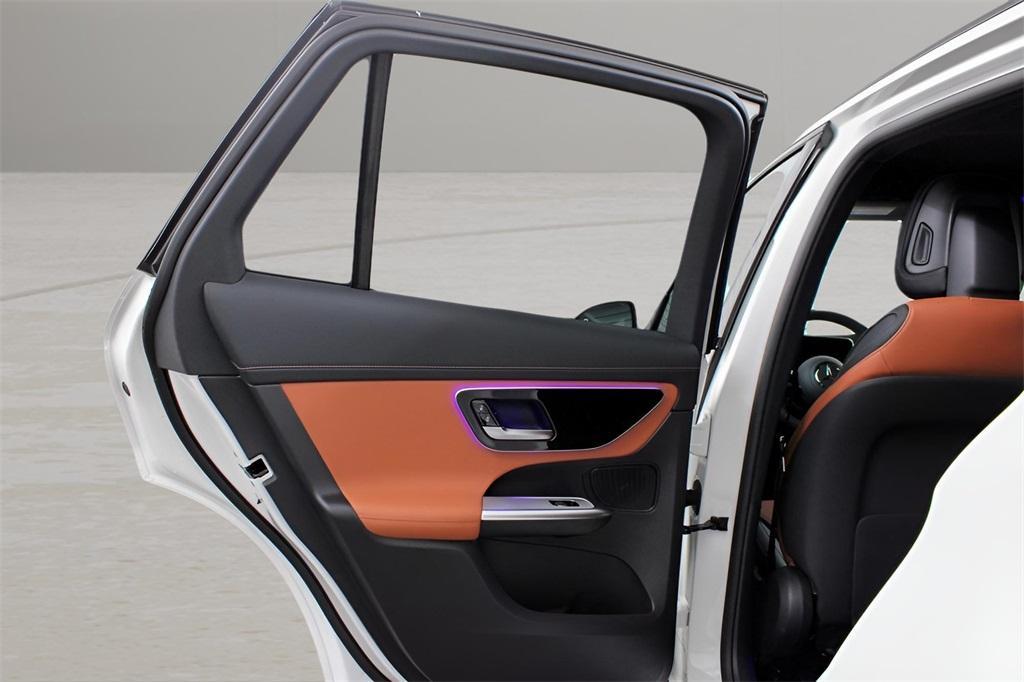 new 2025 Mercedes-Benz GLC 300 car, priced at $59,830