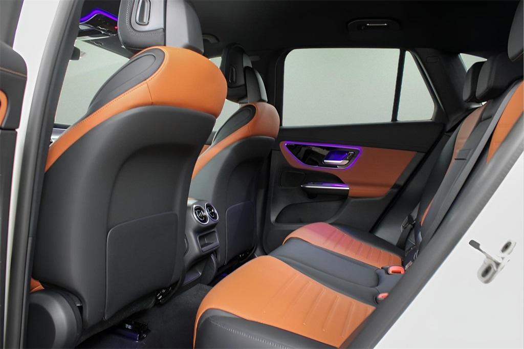 new 2025 Mercedes-Benz GLC 300 car, priced at $59,830