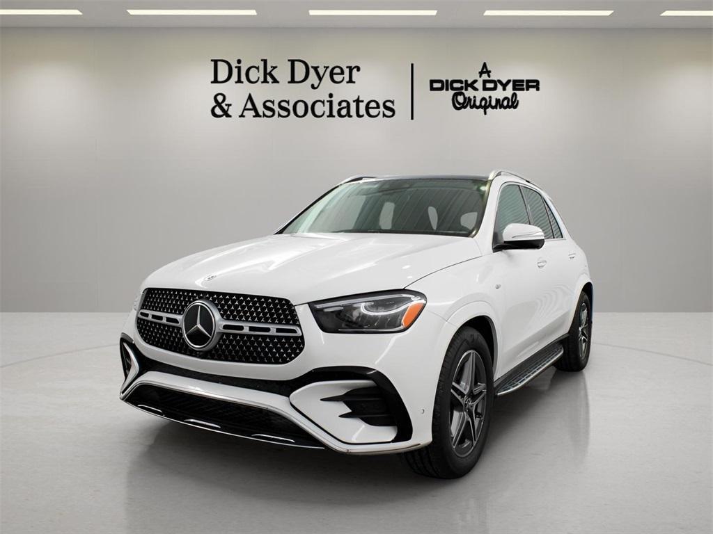 new 2025 Mercedes-Benz GLE 450e car, priced at $84,305