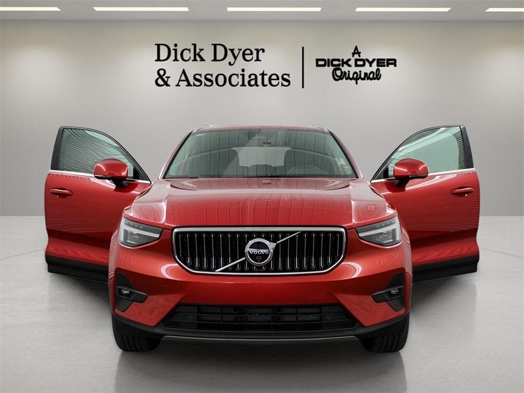 used 2024 Volvo XC40 car, priced at $38,989
