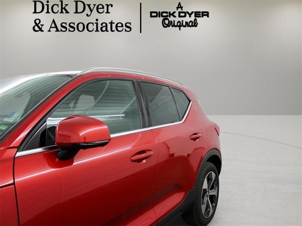 used 2024 Volvo XC40 car, priced at $38,989