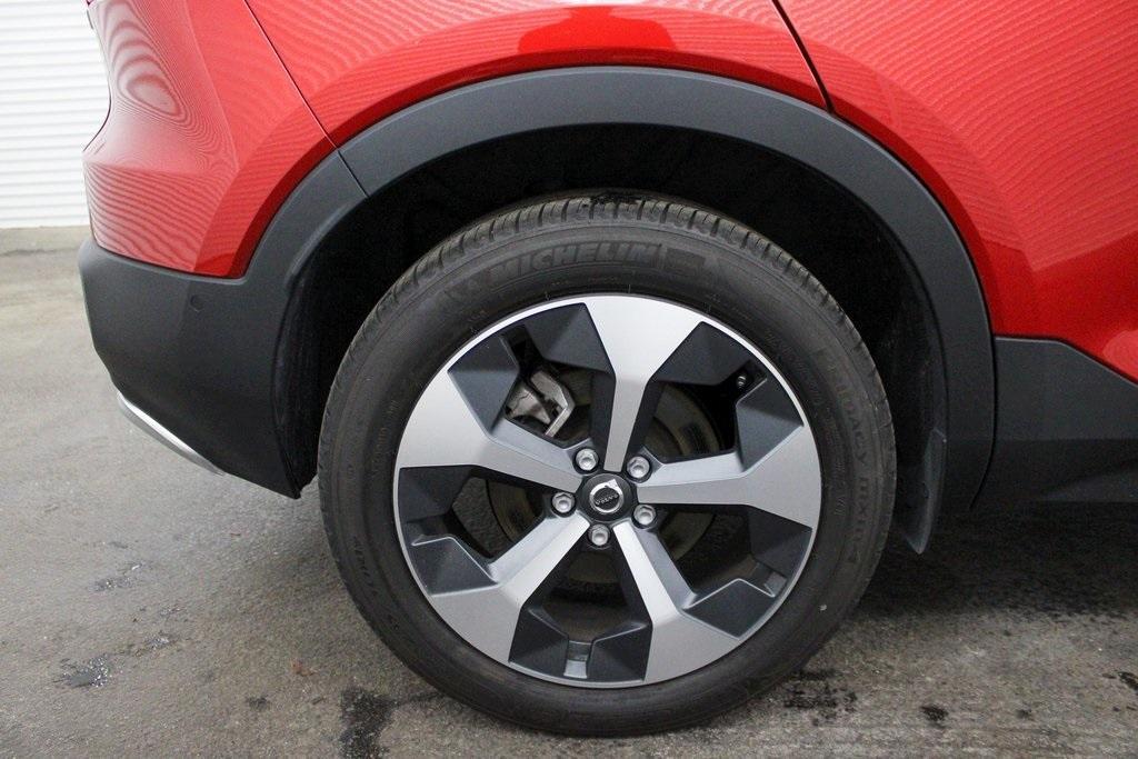 used 2024 Volvo XC40 car, priced at $40,989