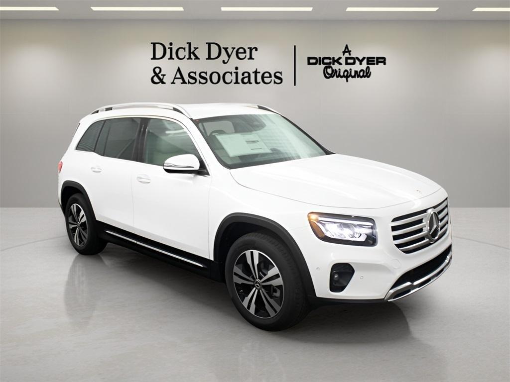 used 2025 Mercedes-Benz GLB 250 car, priced at $41,989