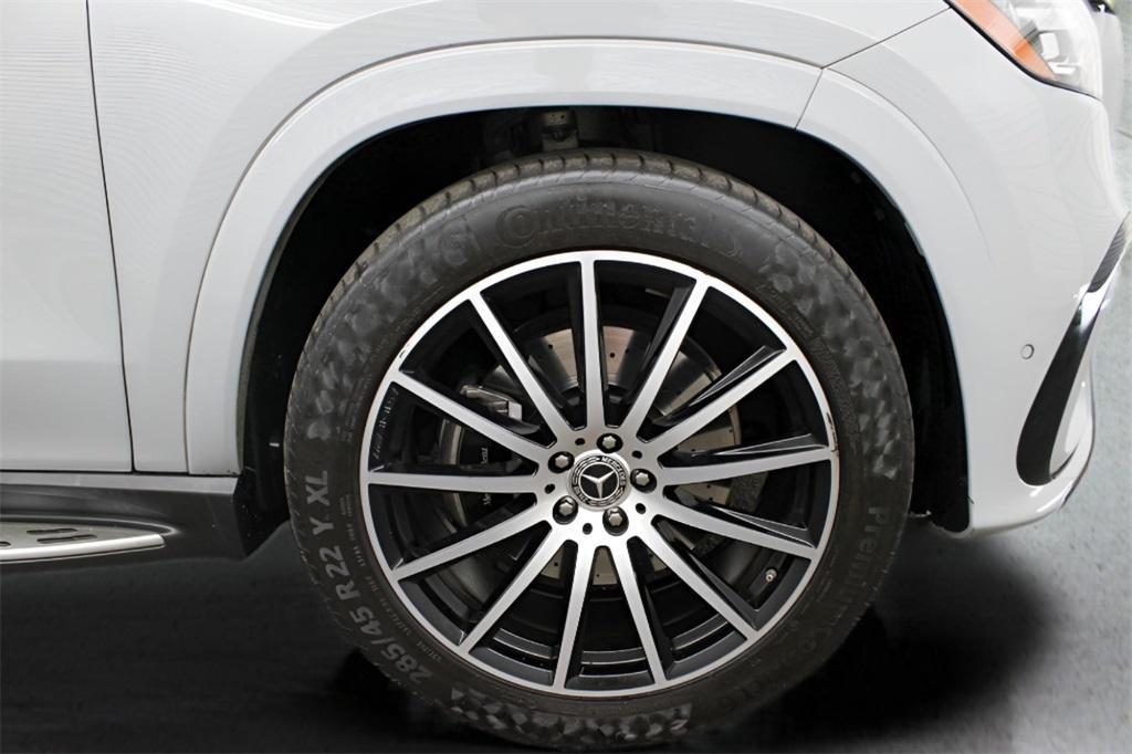 used 2024 Mercedes-Benz GLS 580 car, priced at $87,989