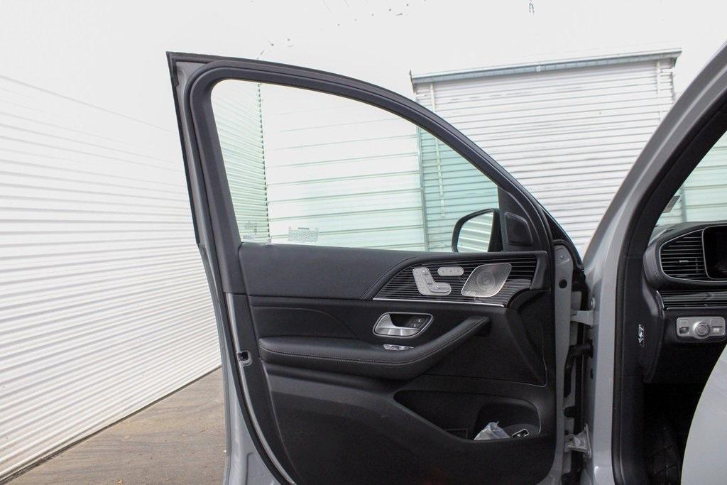 used 2024 Mercedes-Benz GLS 580 car, priced at $88,989